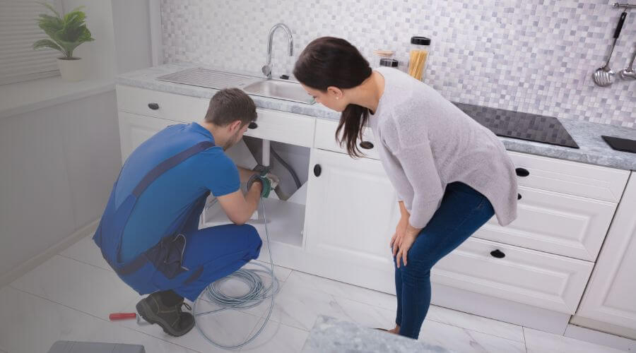 Local tankless water heater installation in Chester, IL